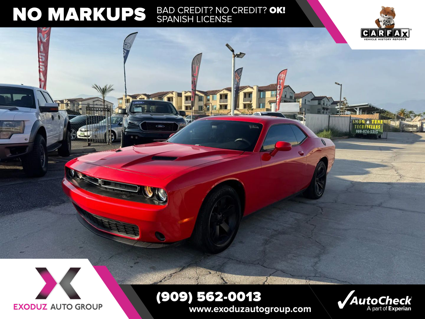 2016 Dodge Challenger SXT's photo