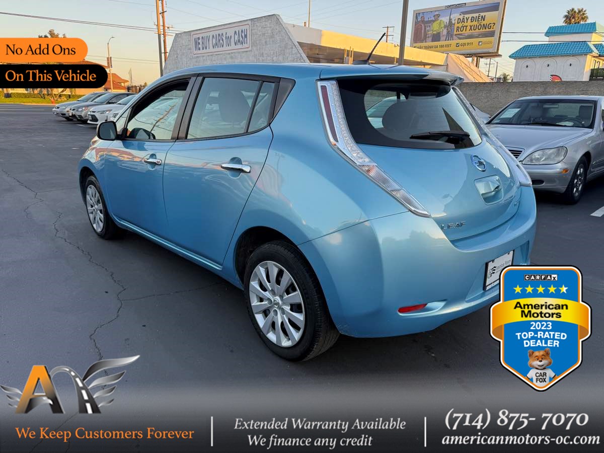 2015 Nissan LEAF S