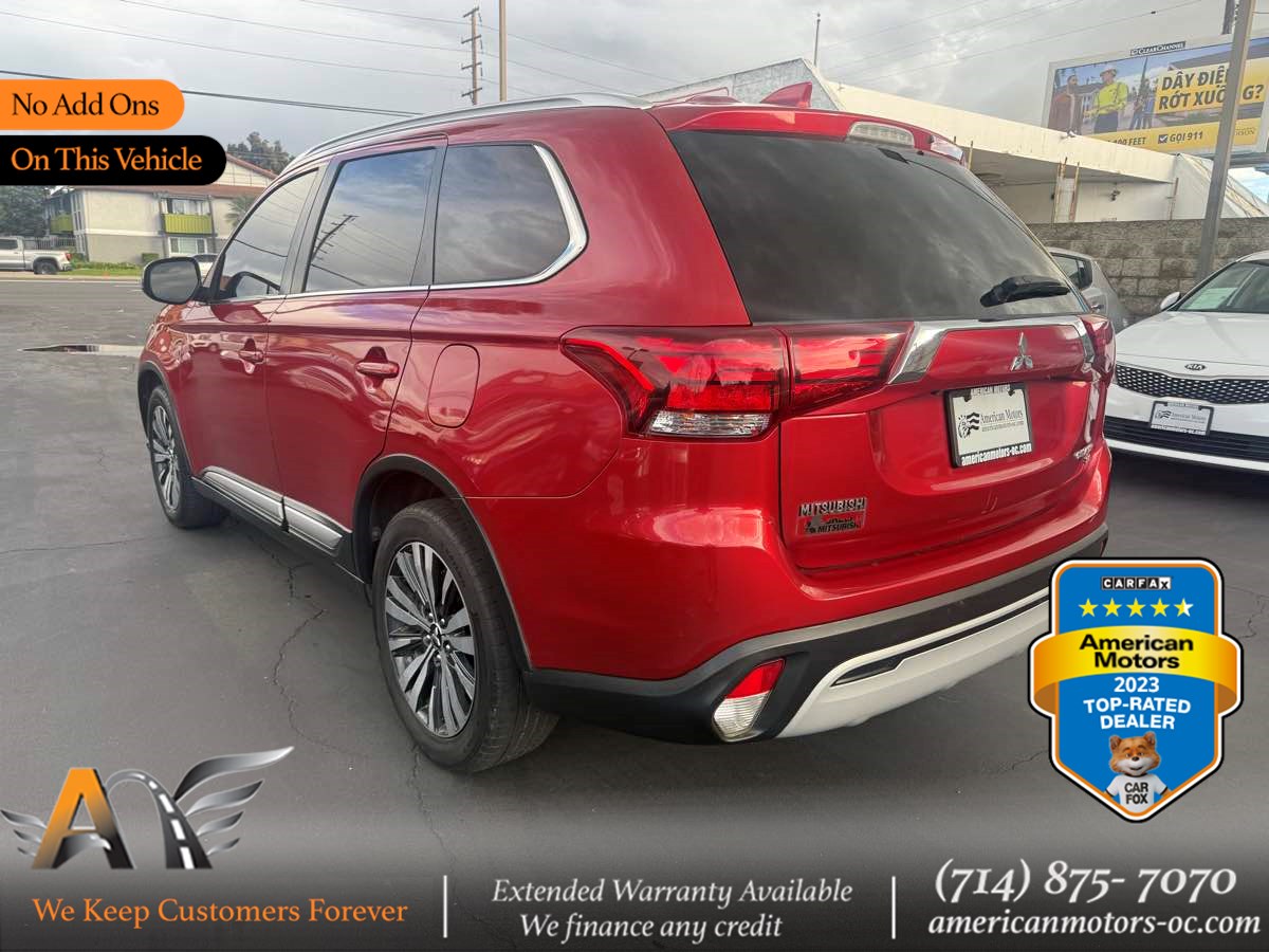 2019 Mitsubishi Outlander SEL's photo