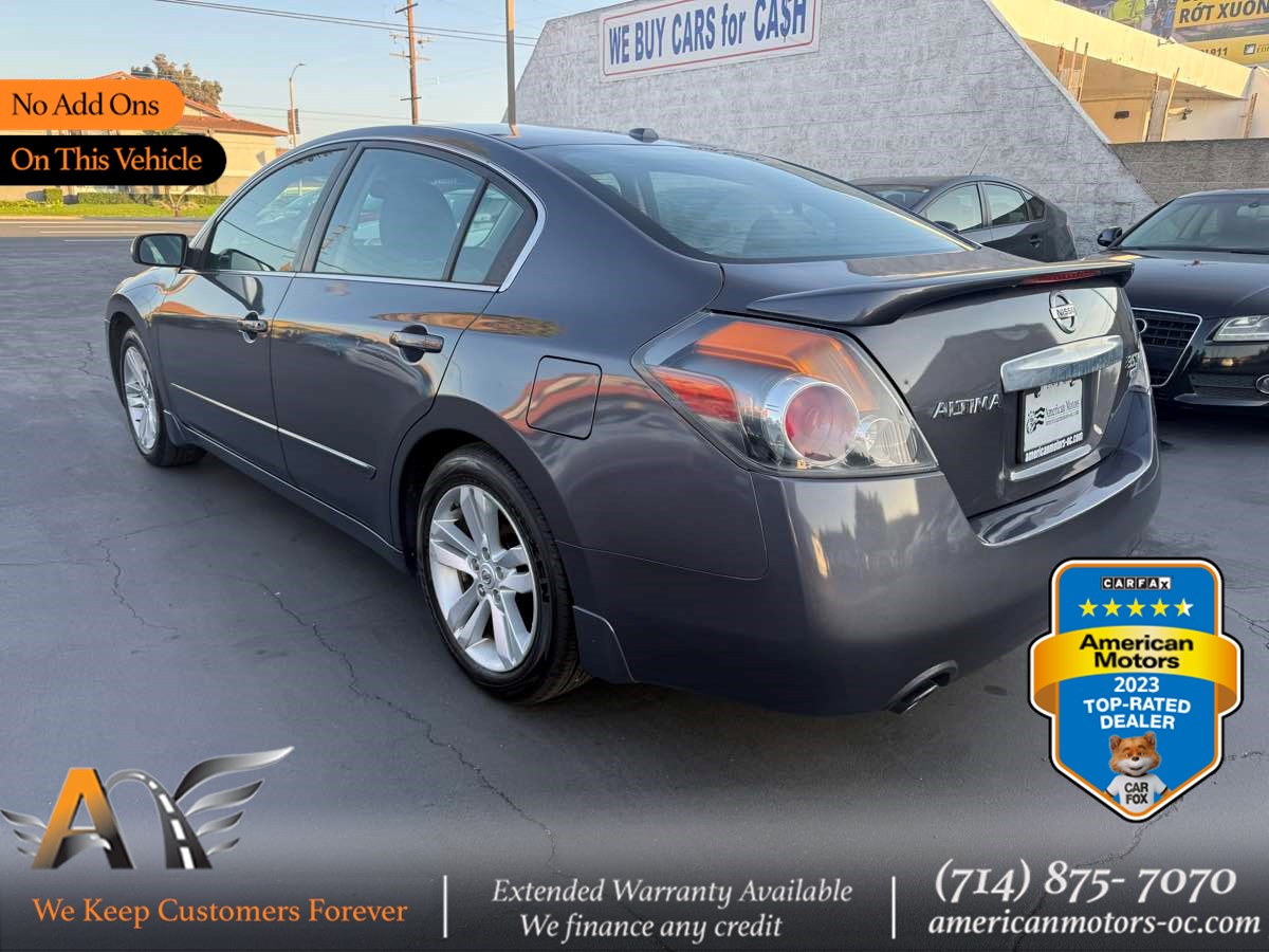 2011 Nissan Altima SR
