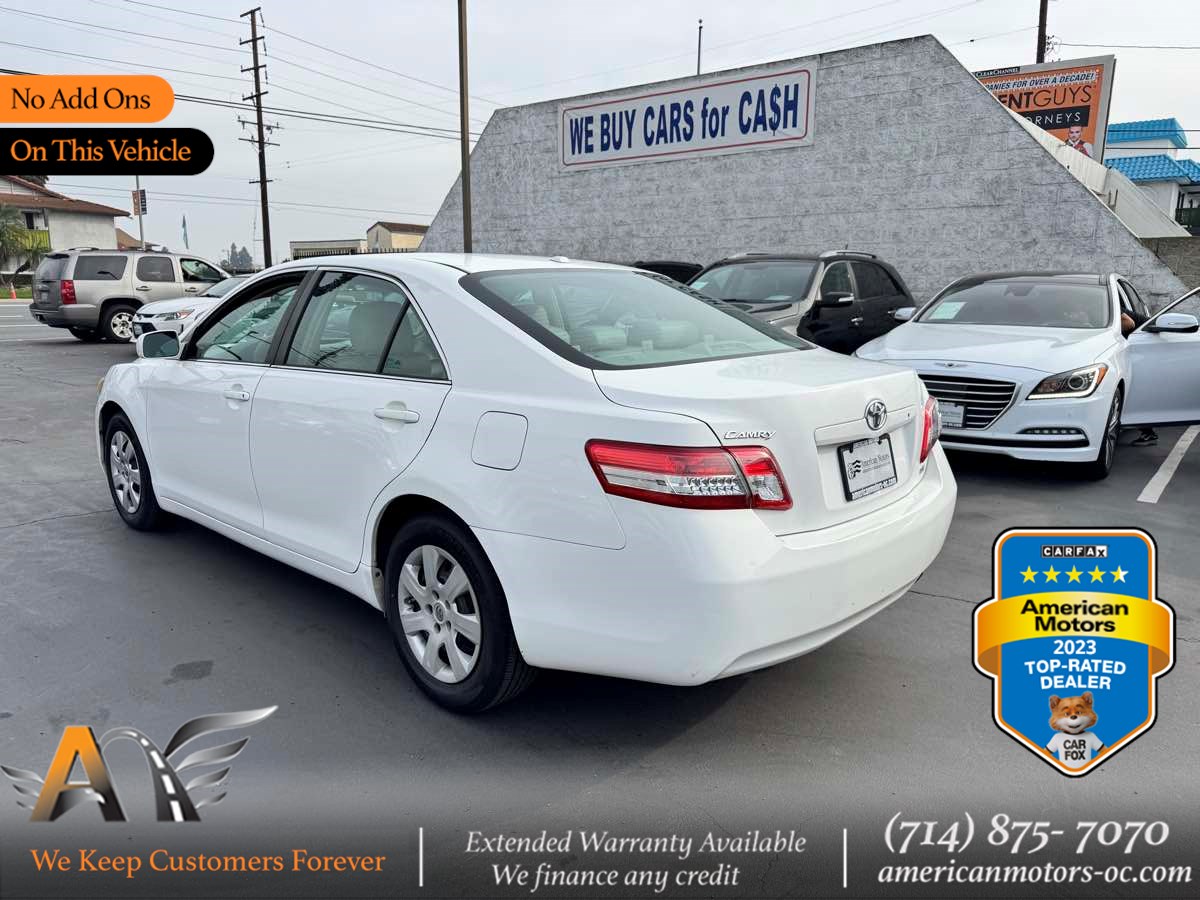 2011 Toyota Camry LE