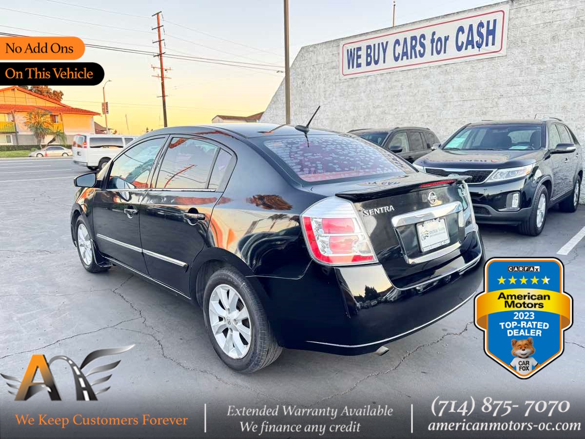 2012 Nissan Sentra SL's photo