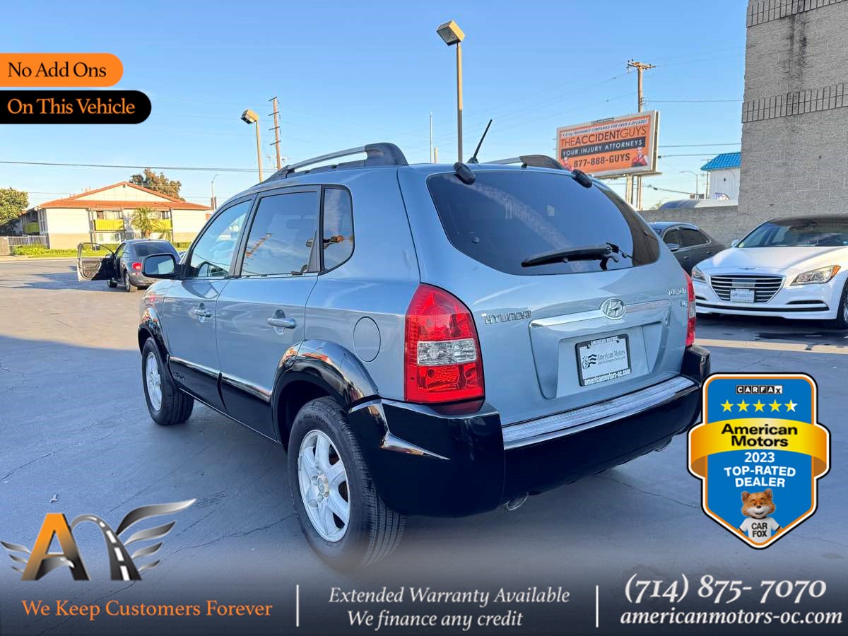 2005 Hyundai Tucson - Image 1