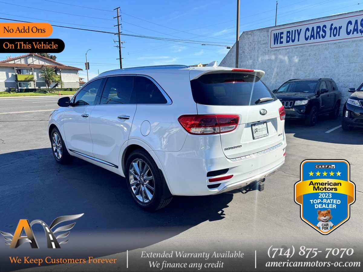 2016 Kia Sorento Limited's photo