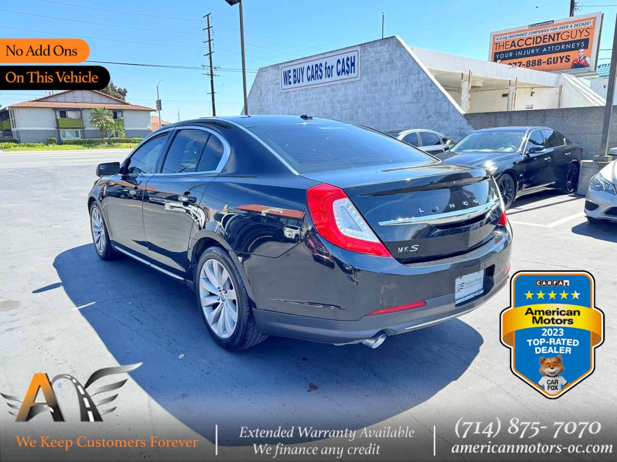 2015 Lincoln MKS Base