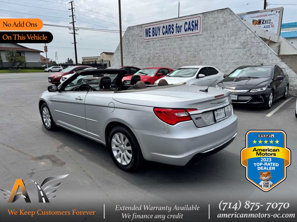 2011 Chrysler 200