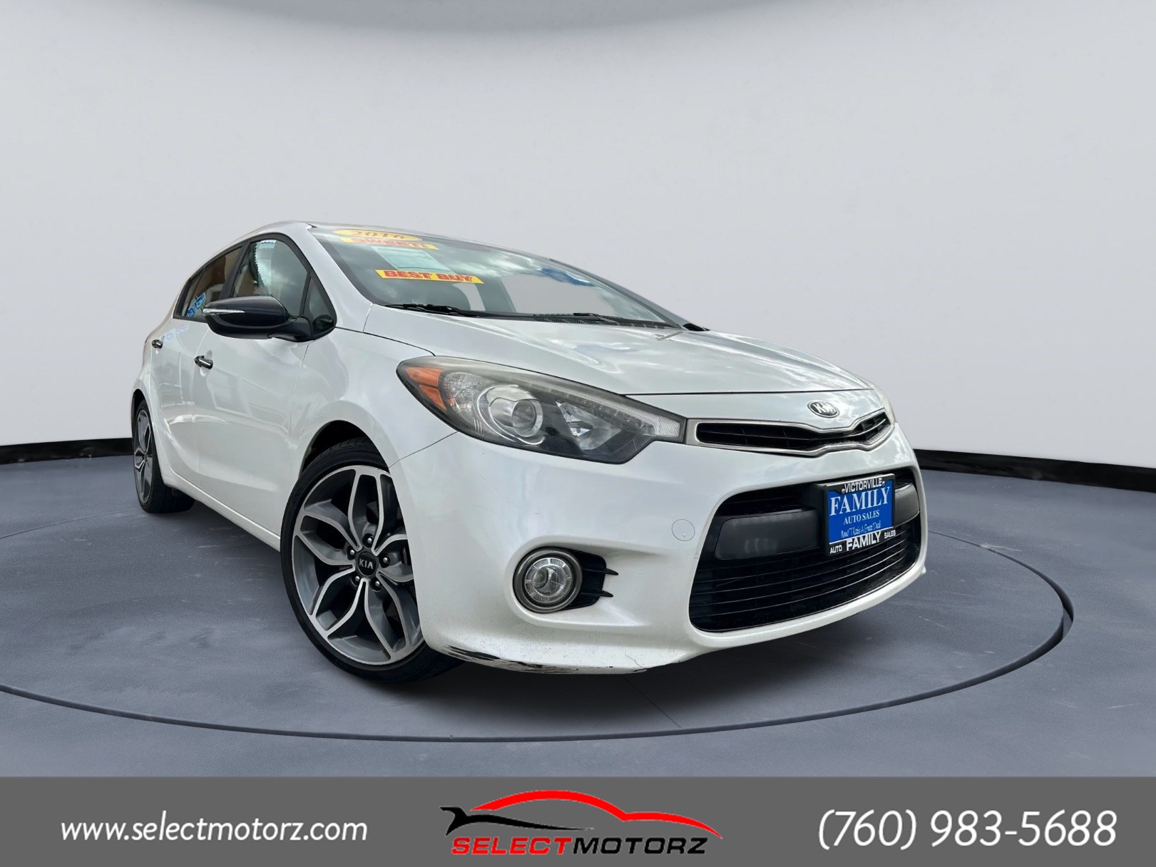 2016 Kia Forte5 SX's photo