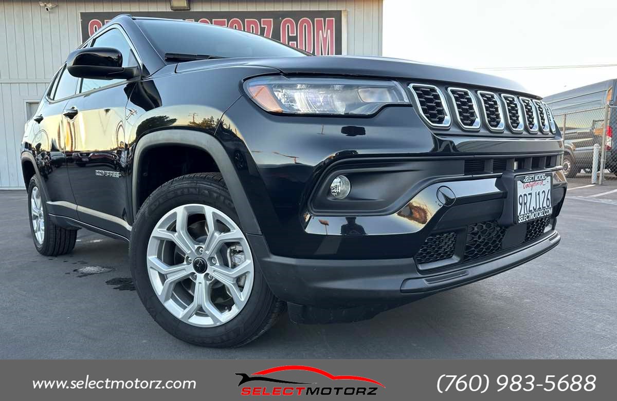 2025 Jeep Compass Latitude's photo