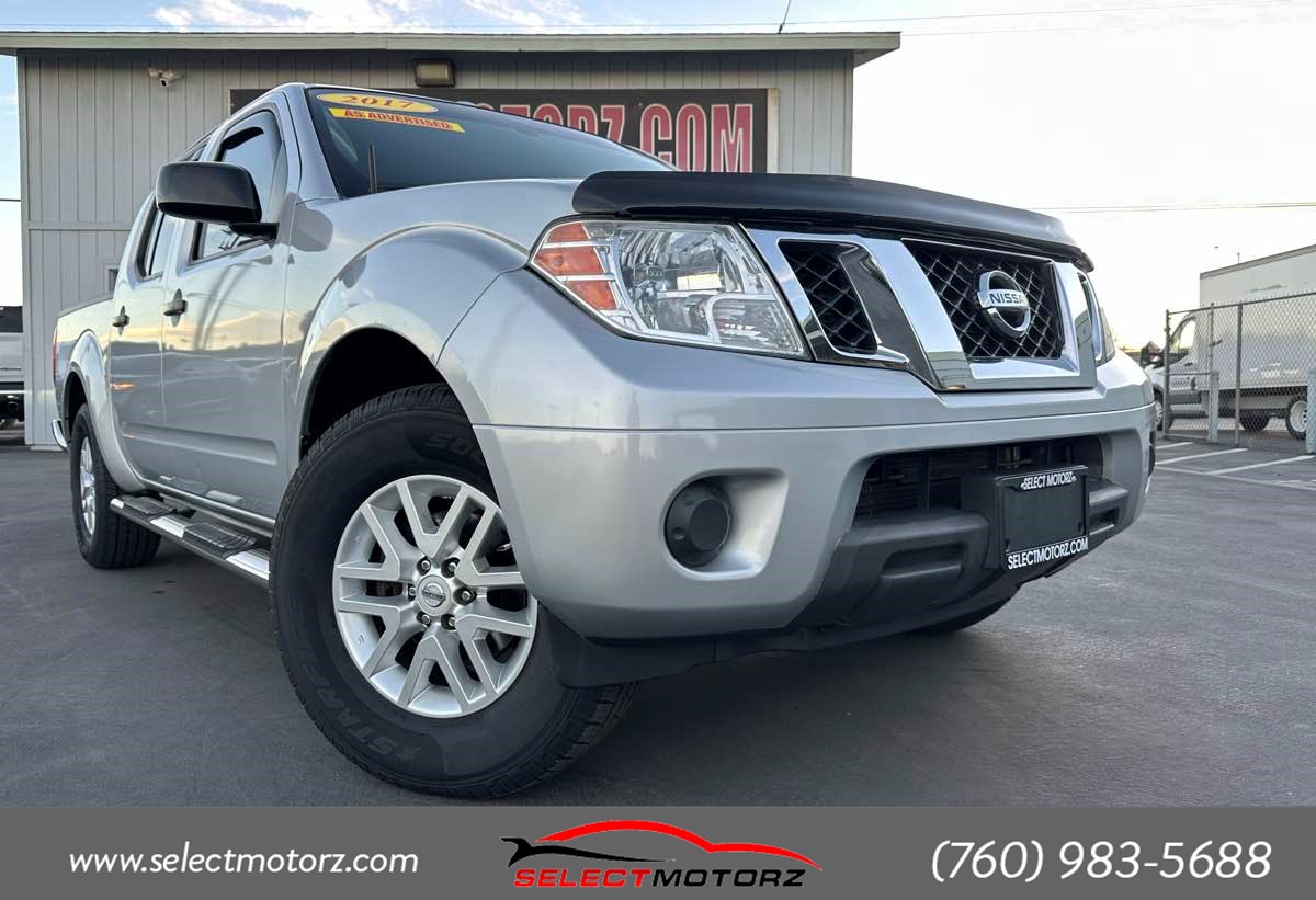 2017 Nissan Frontier SV's photo