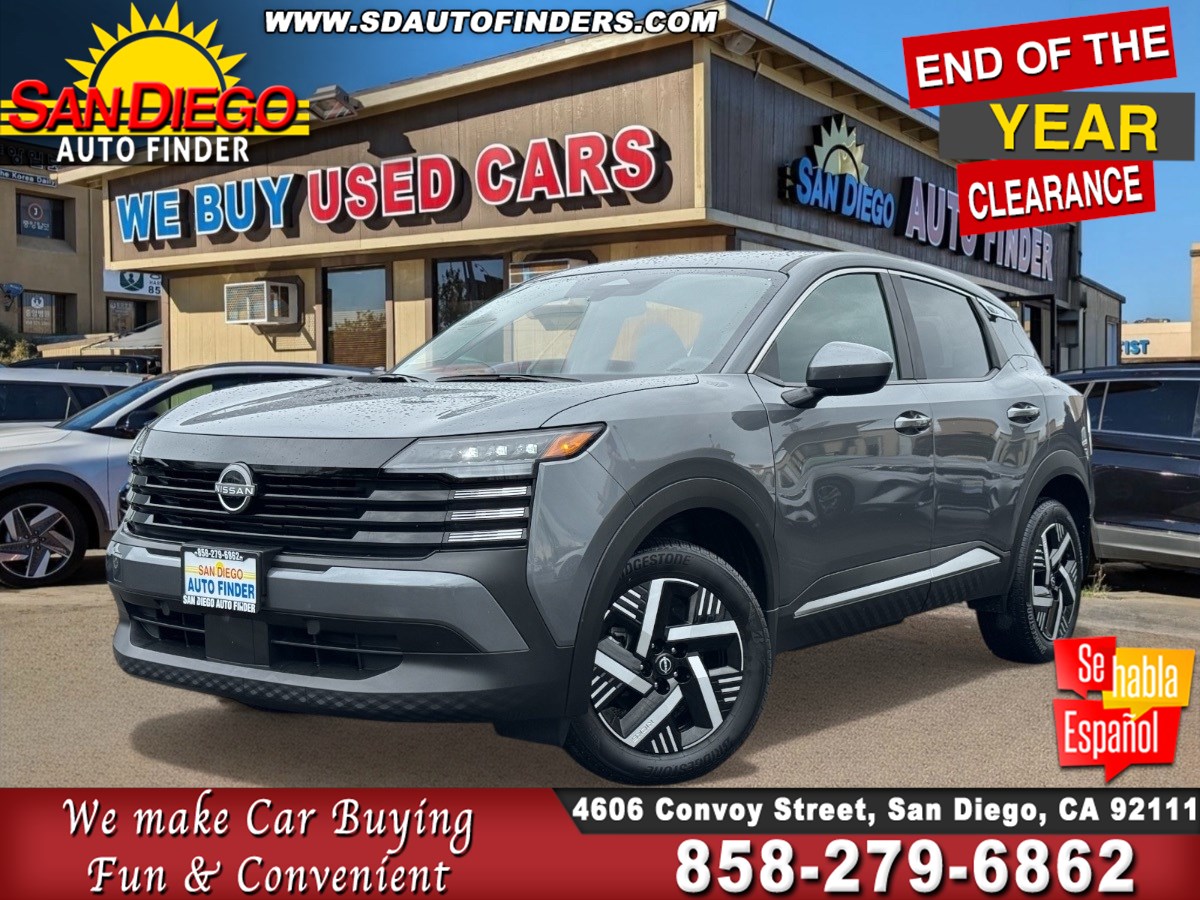 2025 Nissan Kicks SV's photo