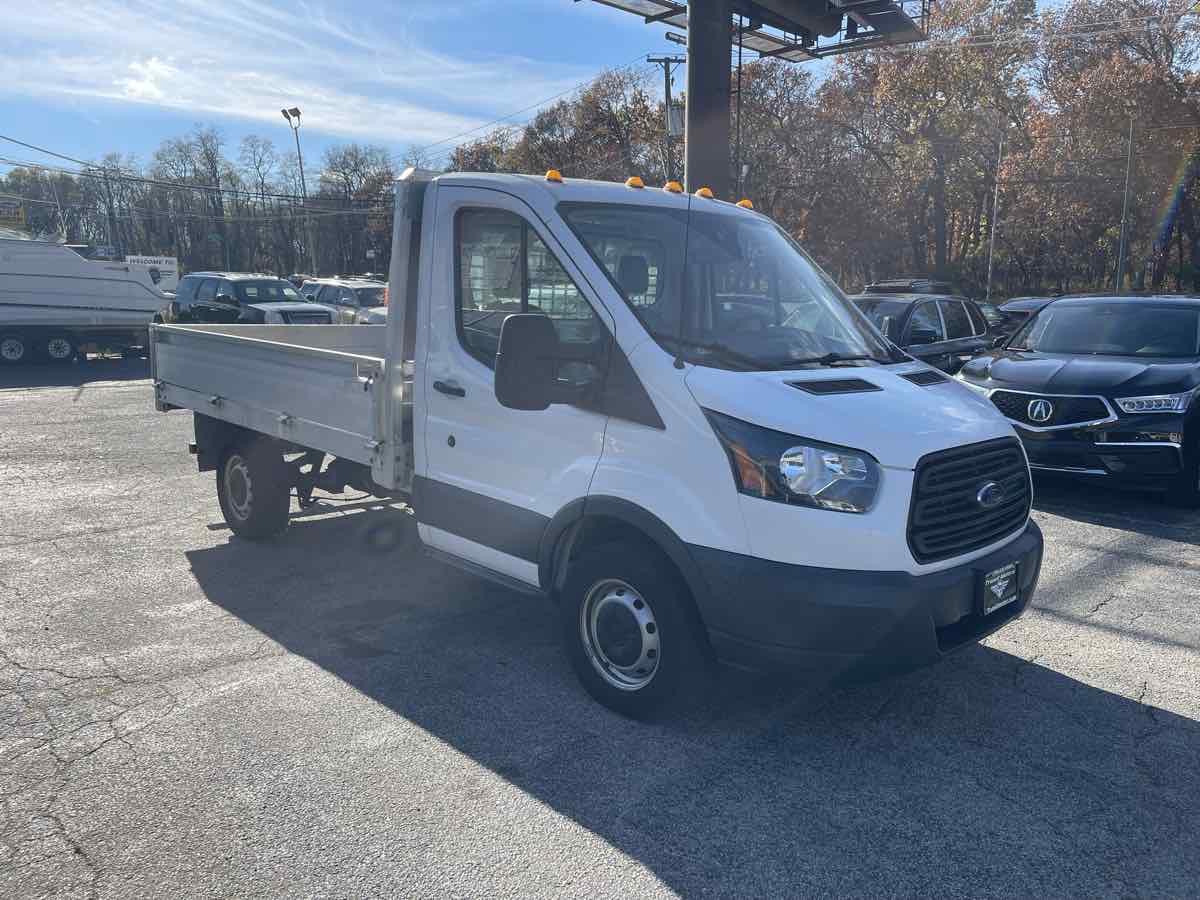 2018 Ford Transit Chassis Cab Base's photo