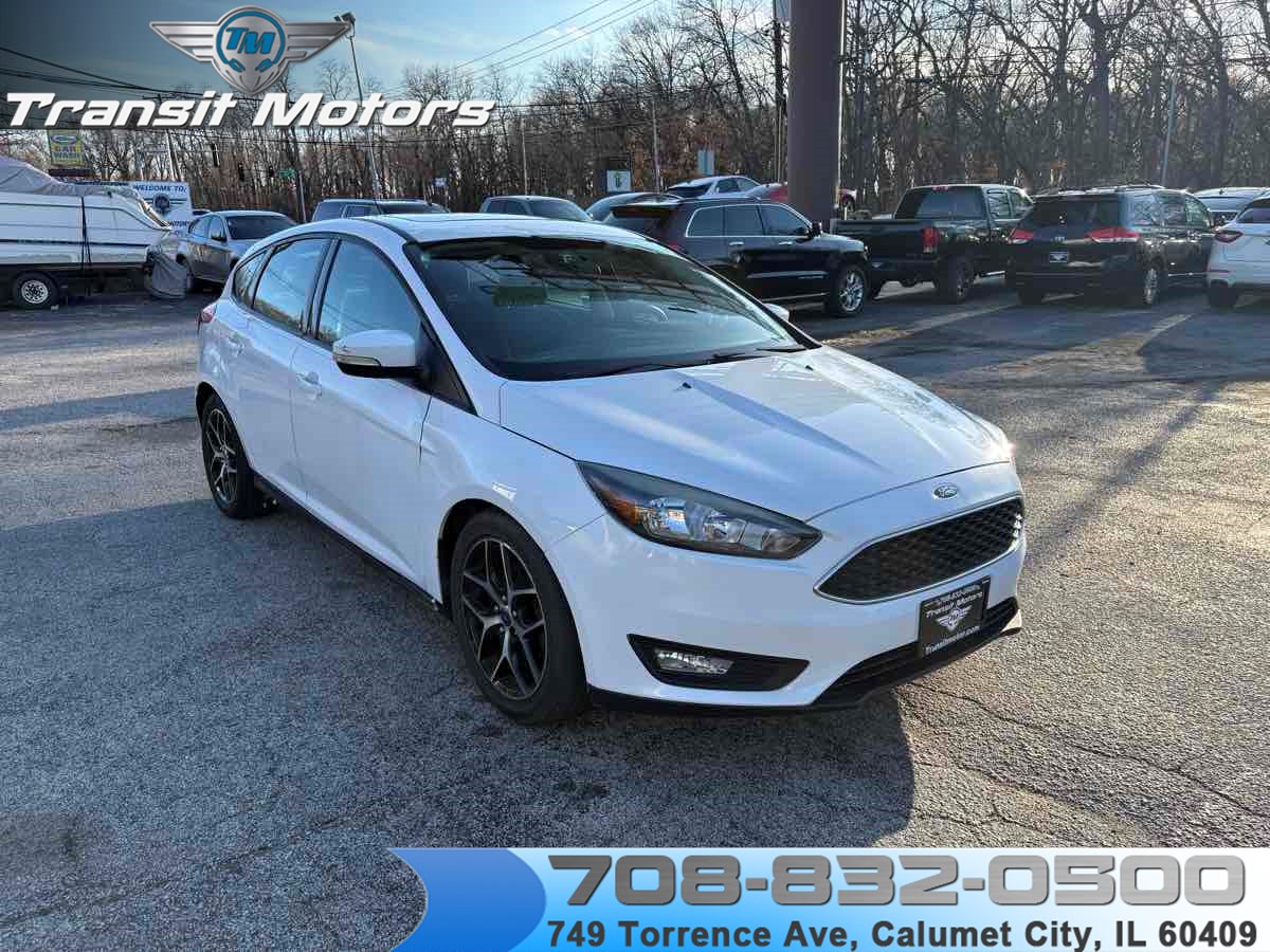 2017 Ford Focus SEL's photo