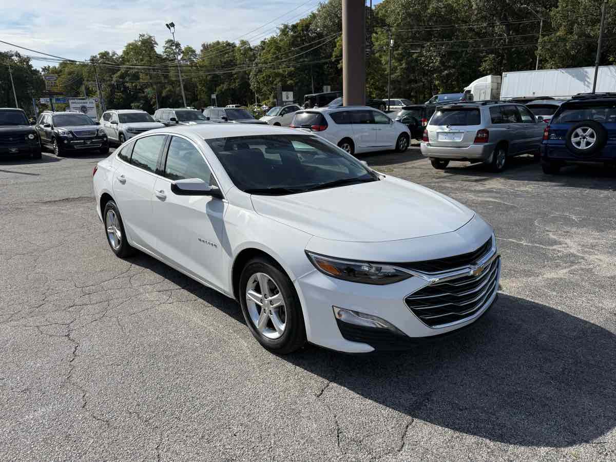 2023 Chevrolet Malibu 1LT's photo