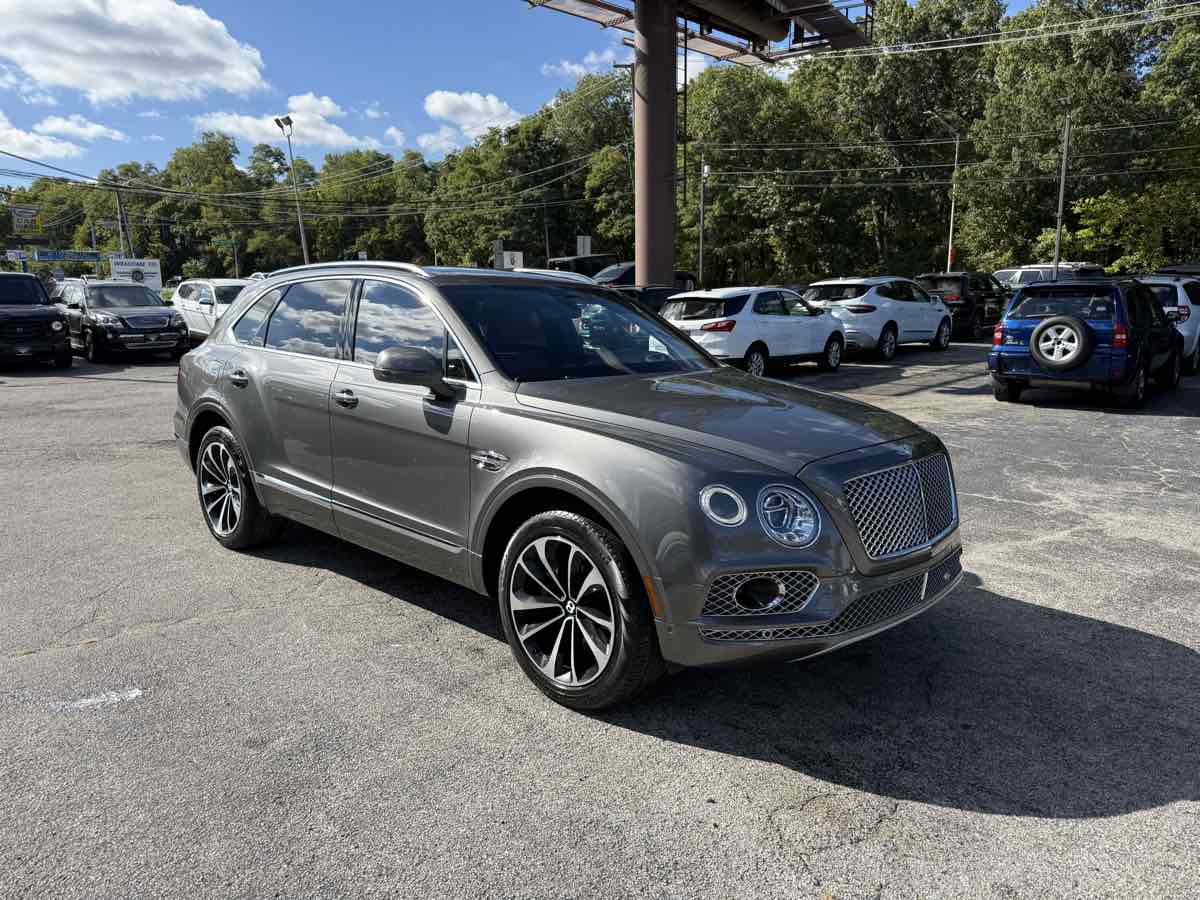 2017 Bentley Bentayga Base's photo