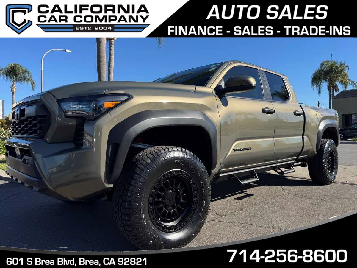2025 Toyota Tacoma TRD Off Road's photo