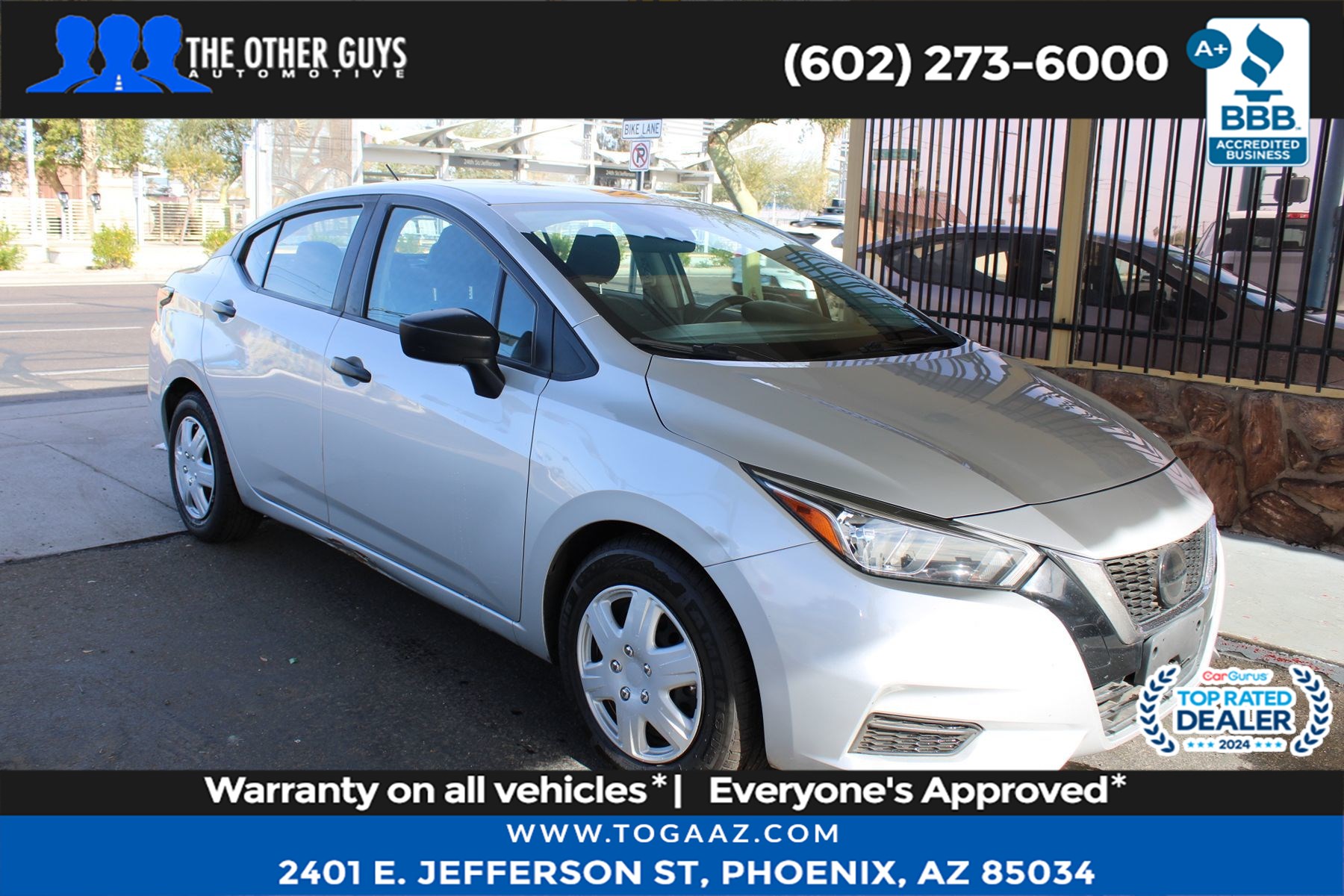 2021 Nissan Versa S's photo