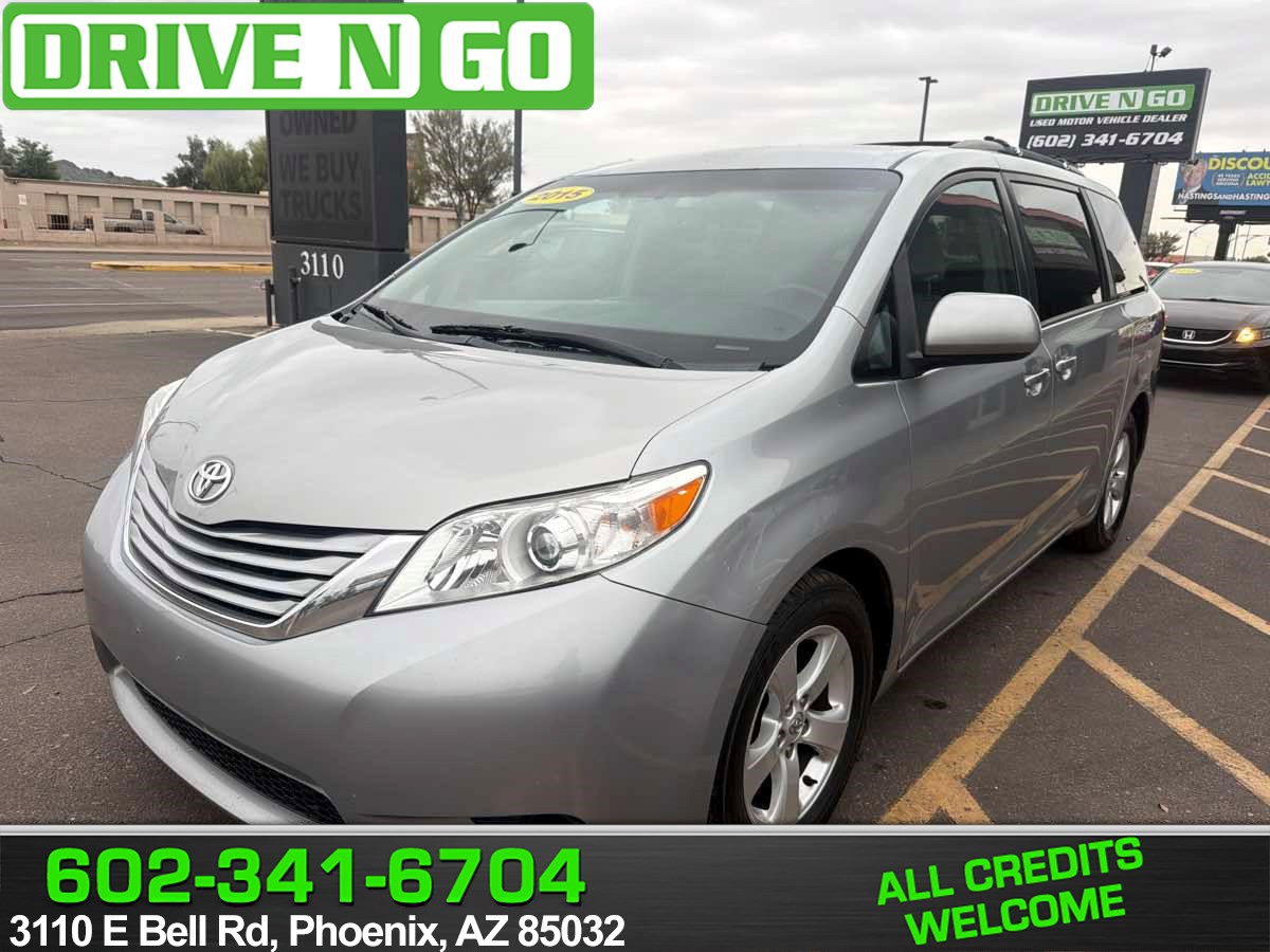2015 Toyota Sienna LE