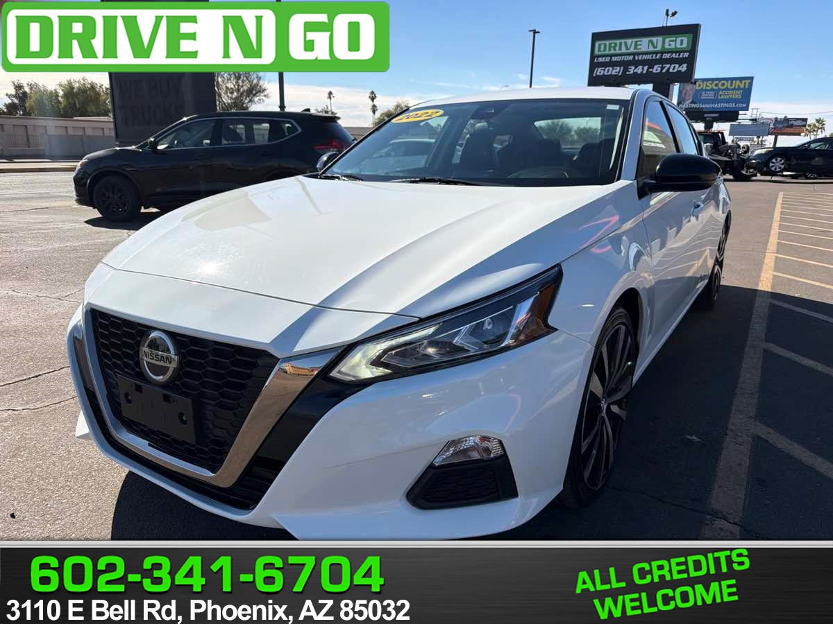2022 Nissan Altima SR