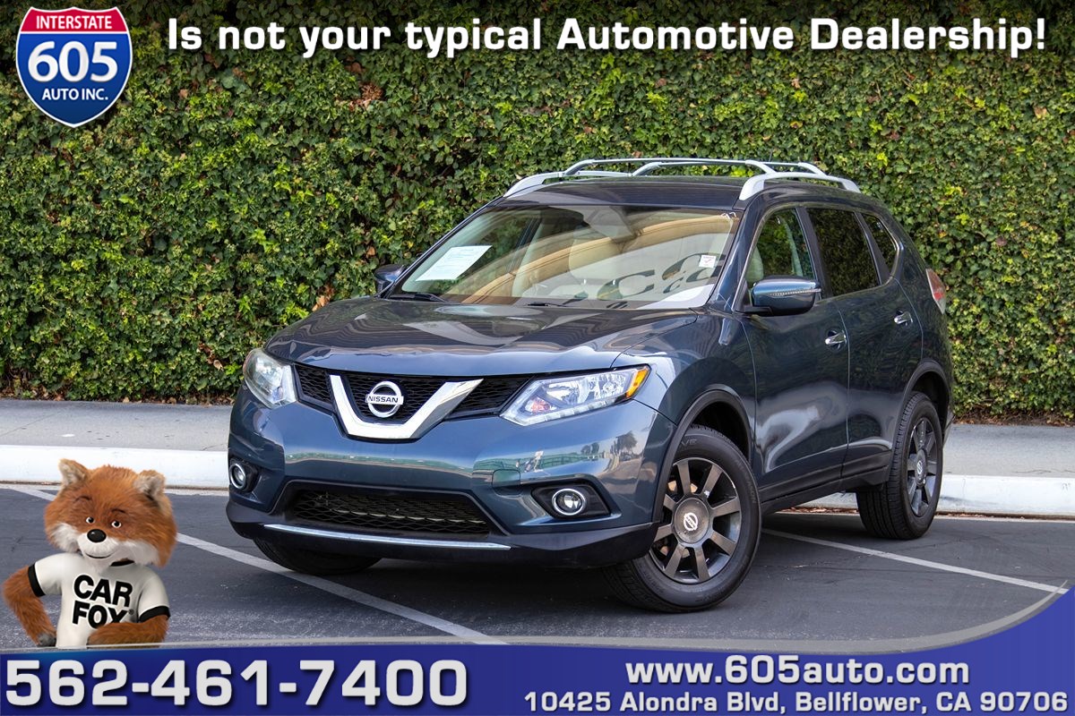 2016 Nissan Rogue S's photo