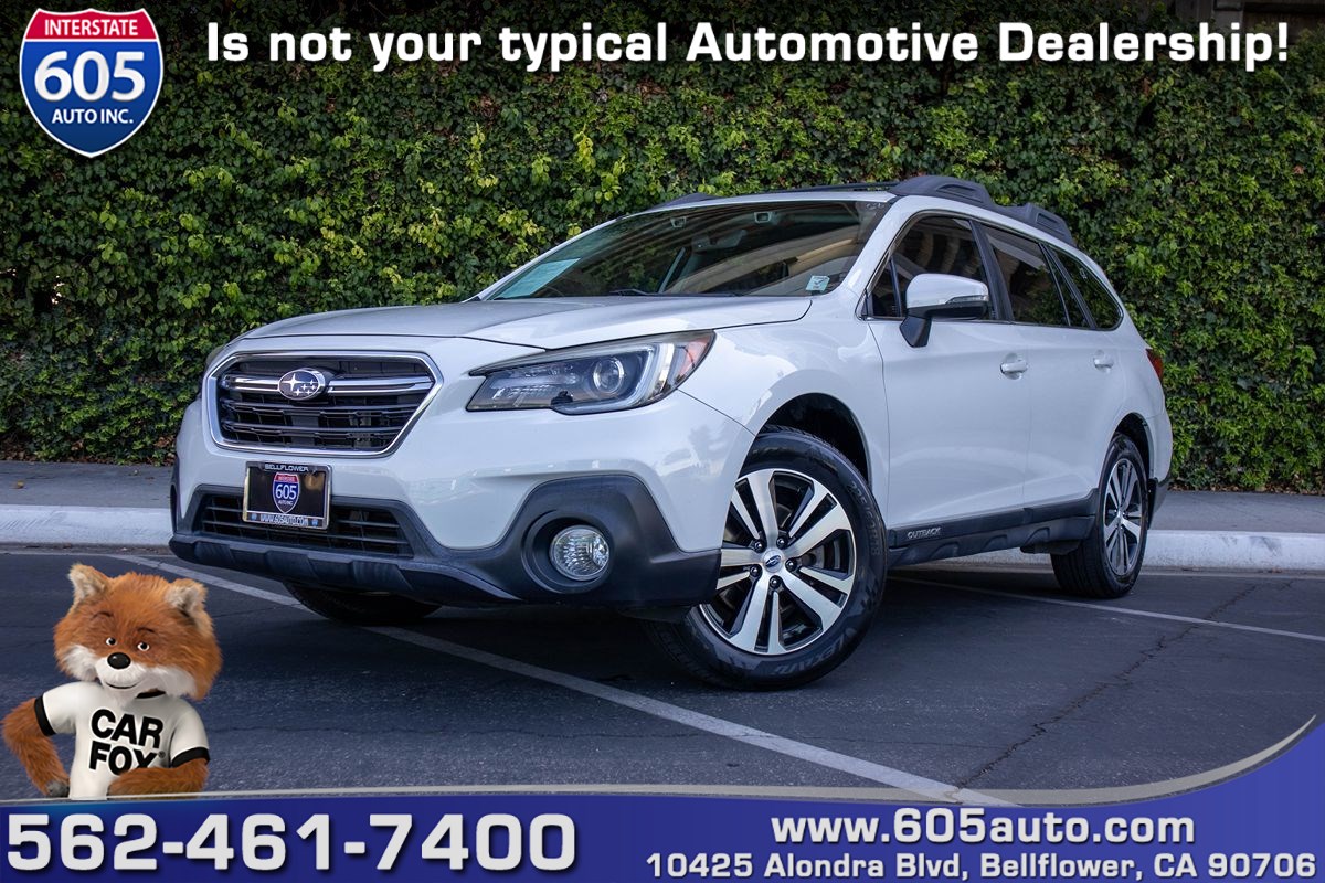 2018 Subaru Outback Limited's photo