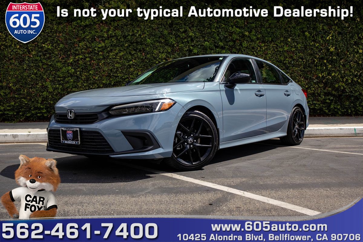 2023 Honda Civic Sport's photo