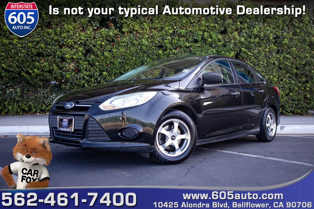 2012 Ford Focus S's photo