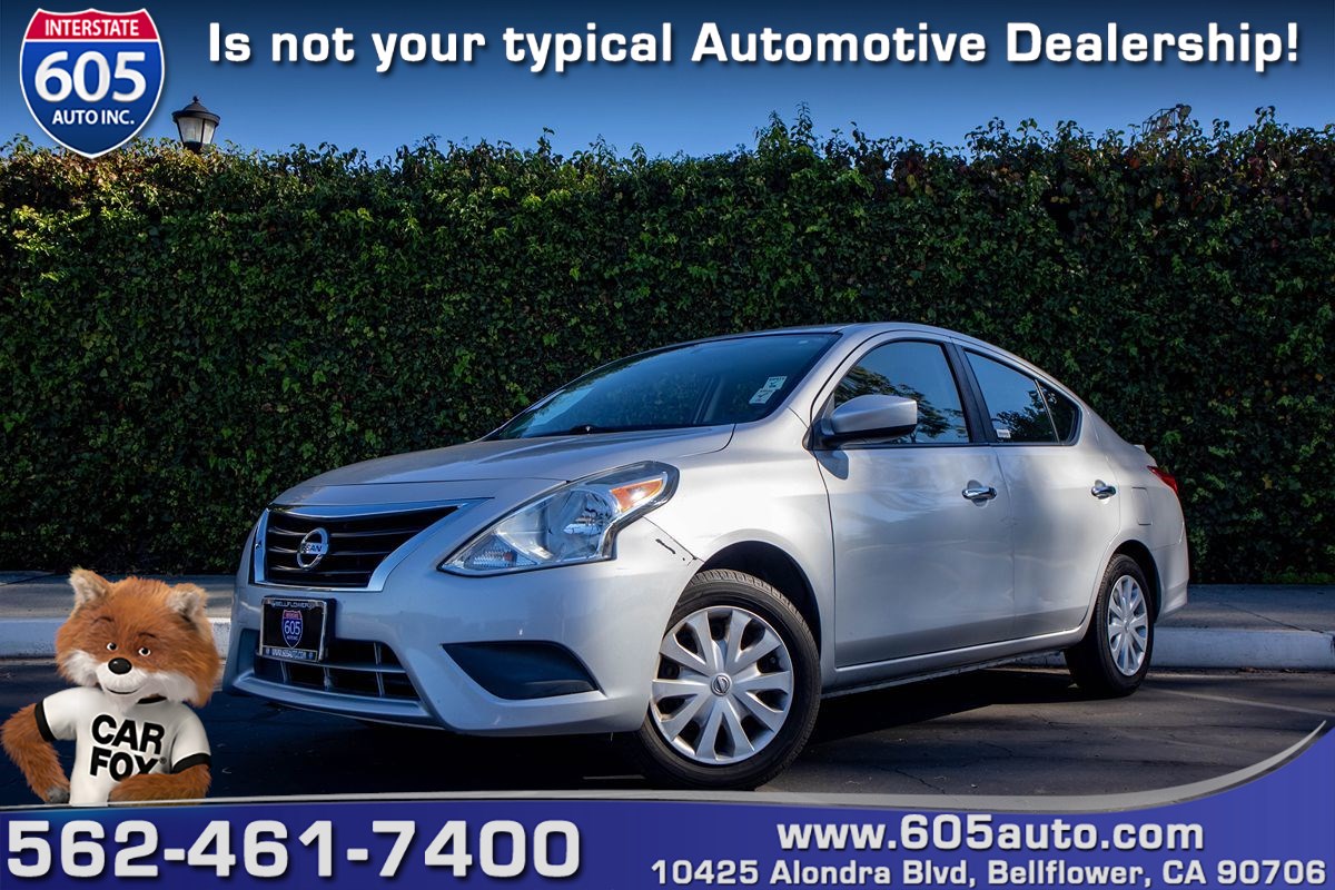 2016 Nissan Versa Sedan SV