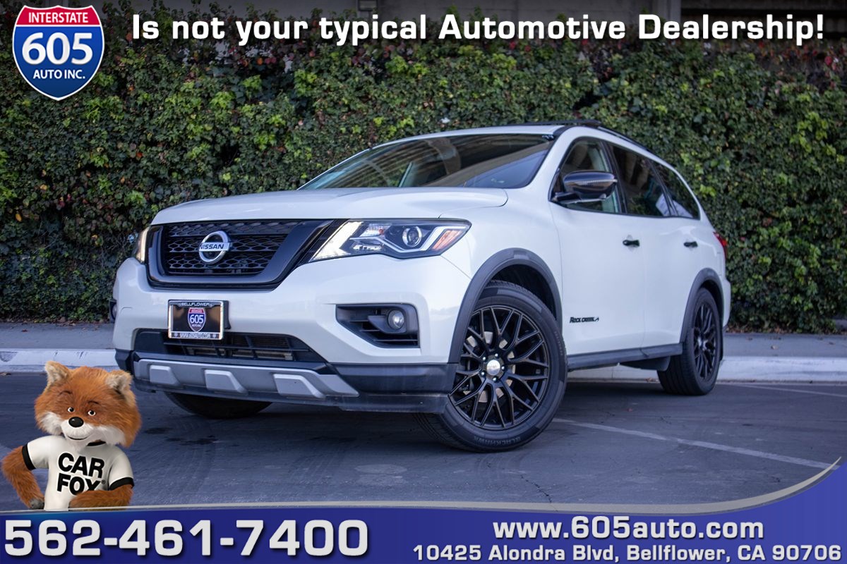 2020 Nissan Pathfinder SL