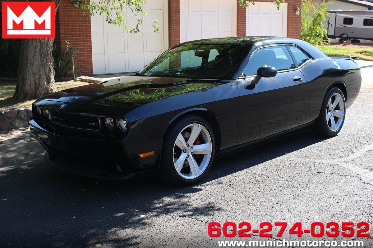 2008 Dodge Challenger SRT8