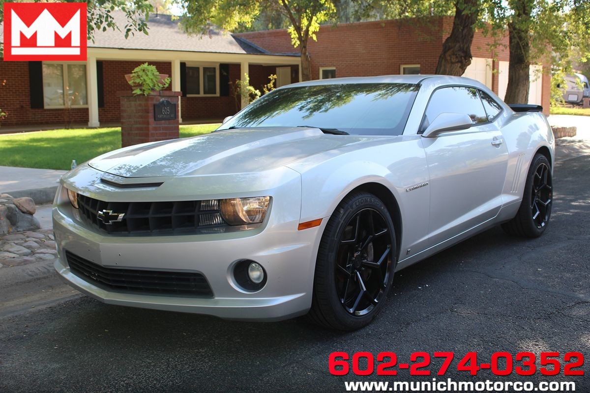 2010 Chevrolet Camaro 2SS's photo