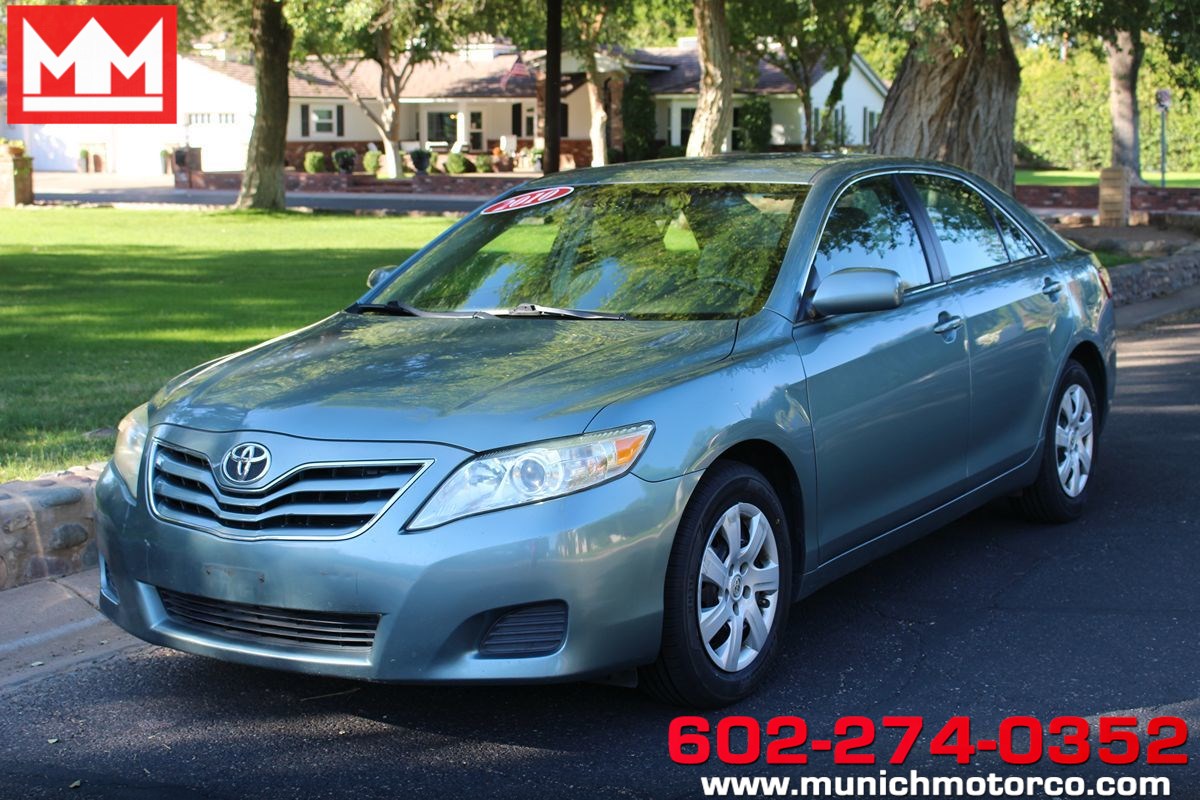 2010 Toyota Camry LE