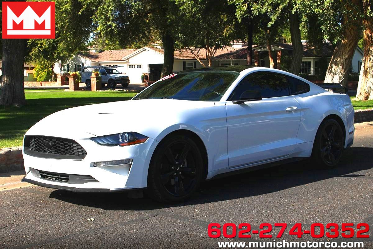 2021 Ford Mustang EcoBoost