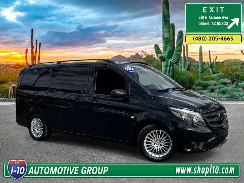 2018 Mercedes-Benz Metris Passenger Van