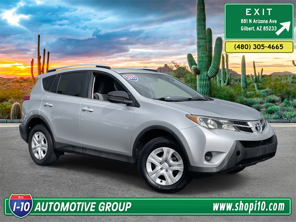 2013 Toyota RAV4 LE's photo