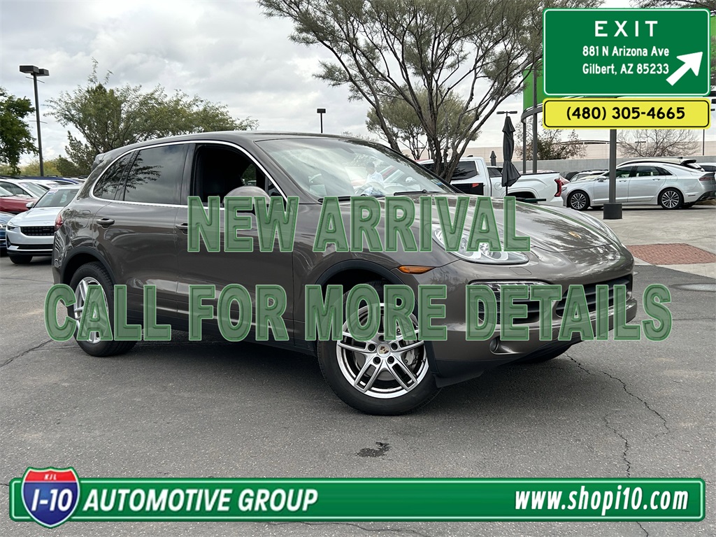 2012 Porsche Cayenne S's photo