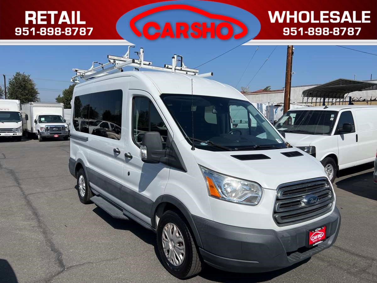 2017 Ford Transit Wagon XLT's photo
