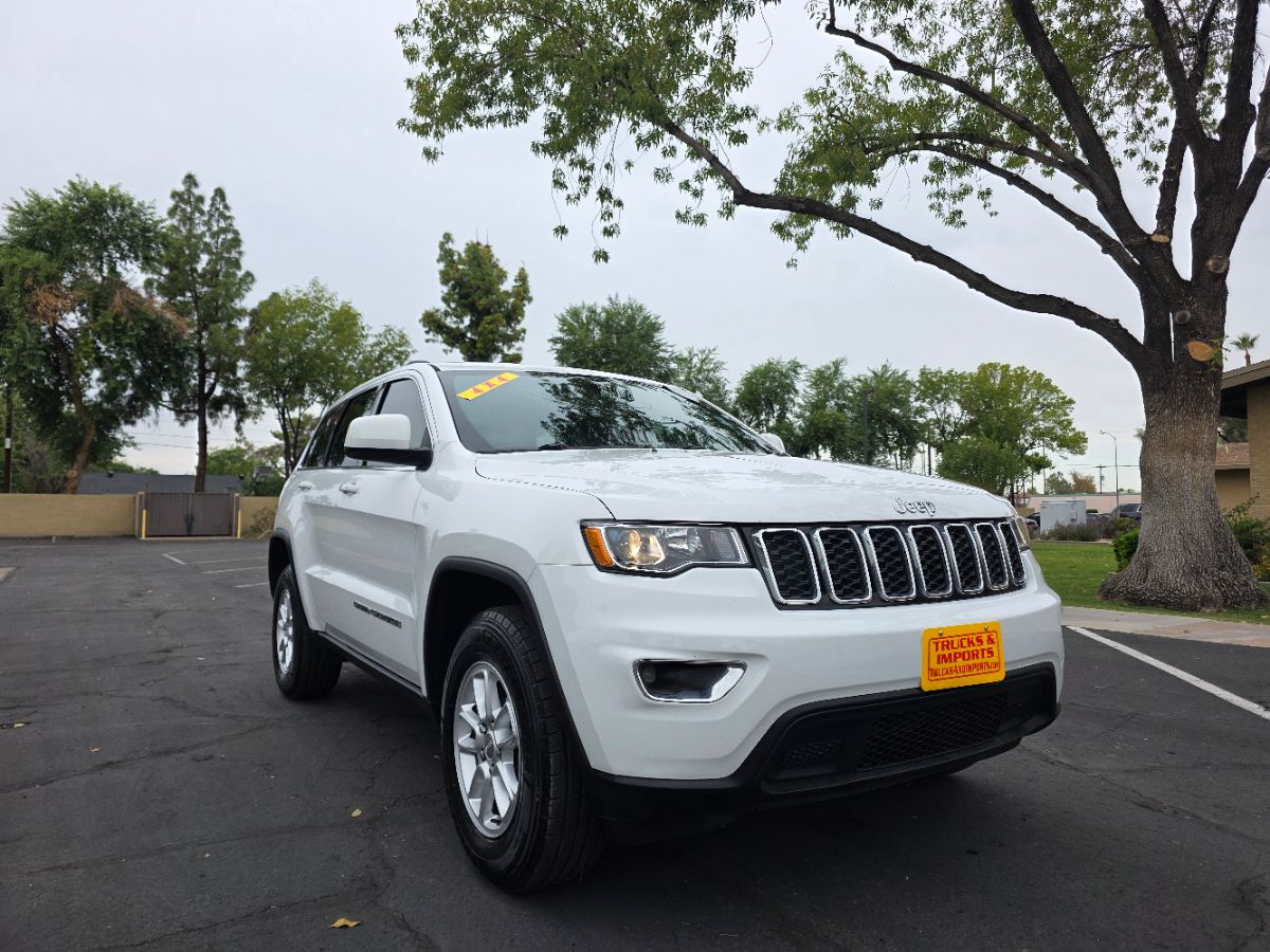 2020 Jeep Grand Cherokee Laredo E