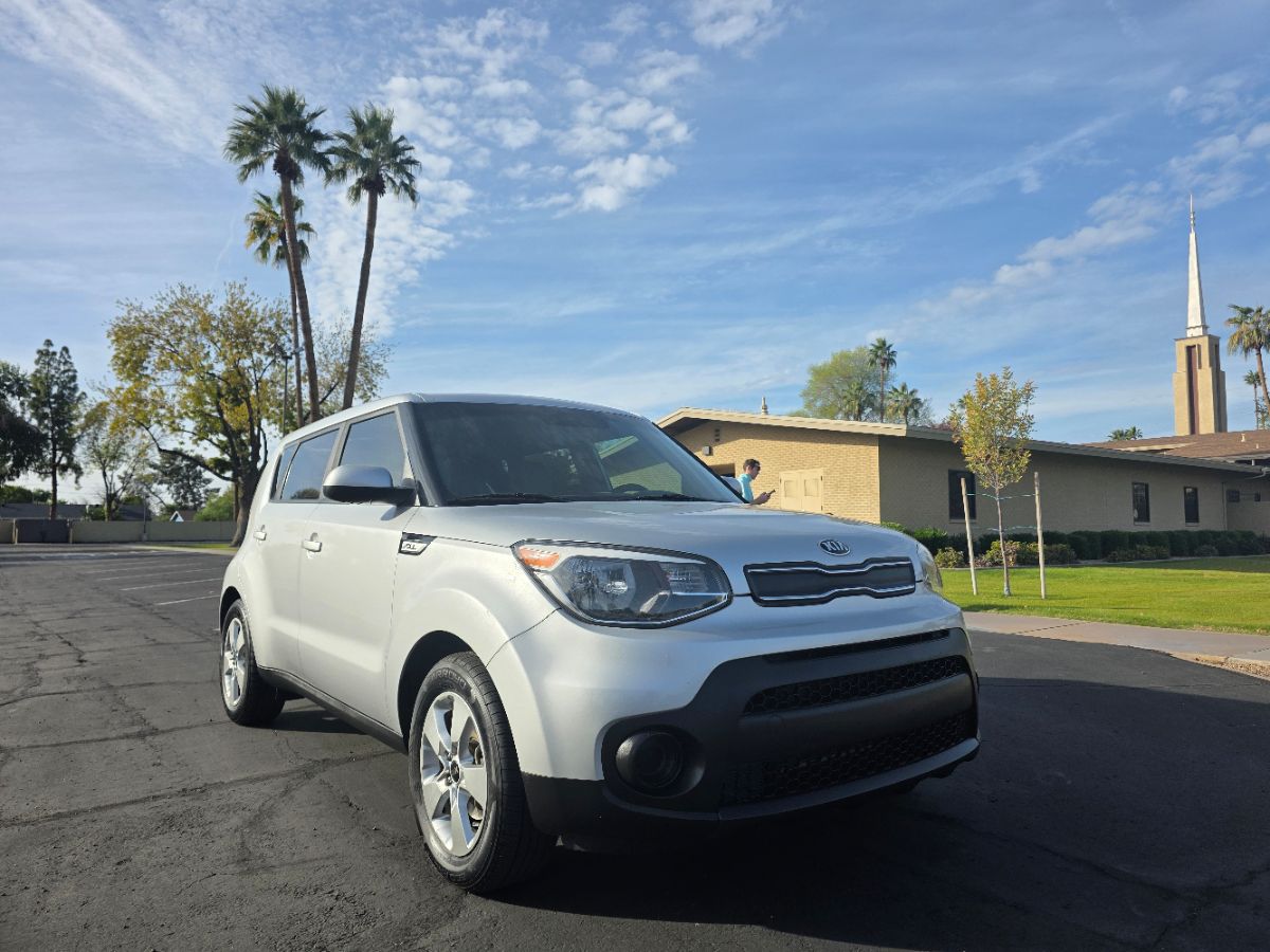 2017 Kia Soul Base's photo