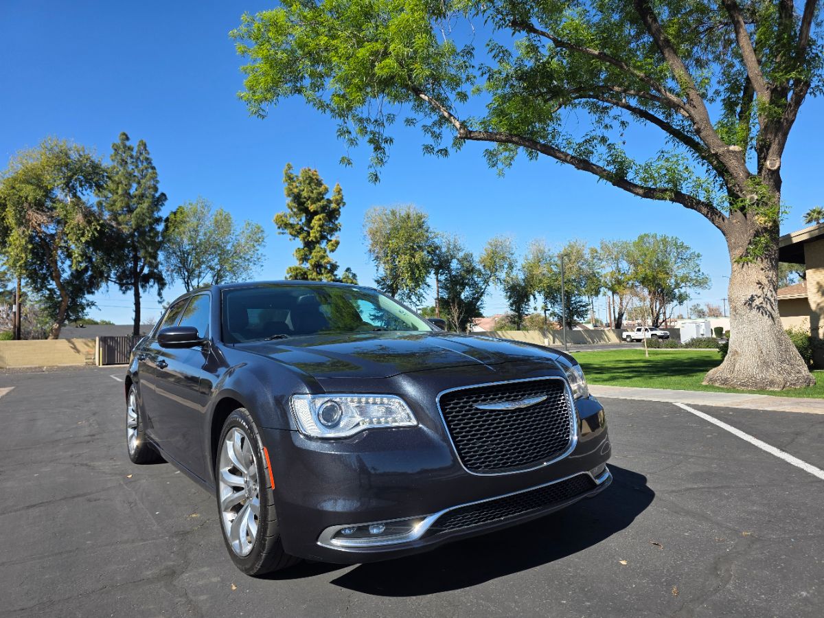 2016 Chrysler 300 Anniversary Package