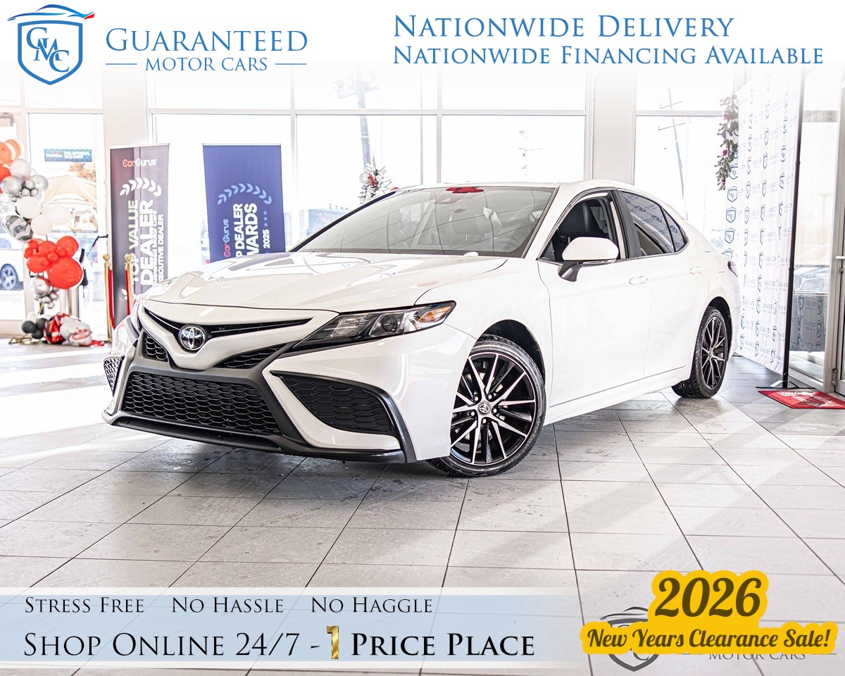 2024 Toyota Camry SE's photo