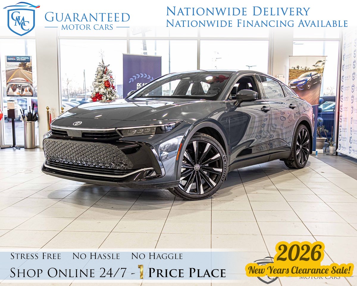 2025 Toyota Crown Platinum's photo