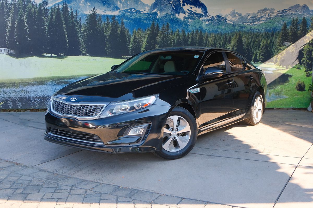 2015 Kia Optima LX Hybrid's photo