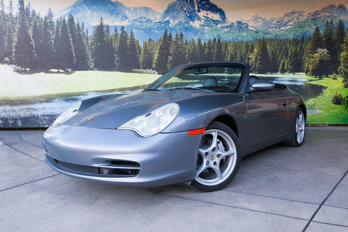 2004 Porsche 911 Carrera's photo