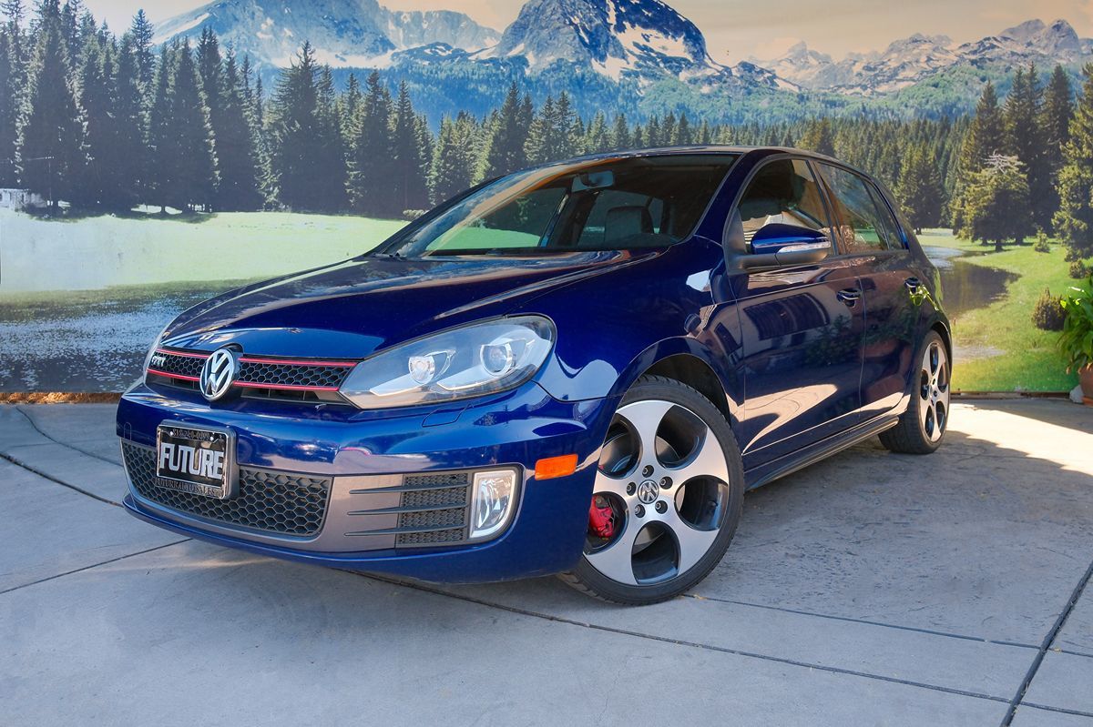 2011 Volkswagen Golf GTI Sunroof's photo