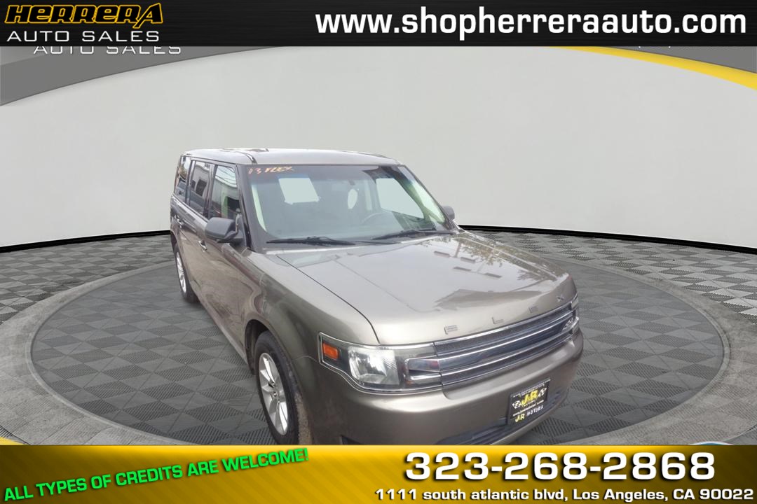 2013 Ford Flex SE's photo