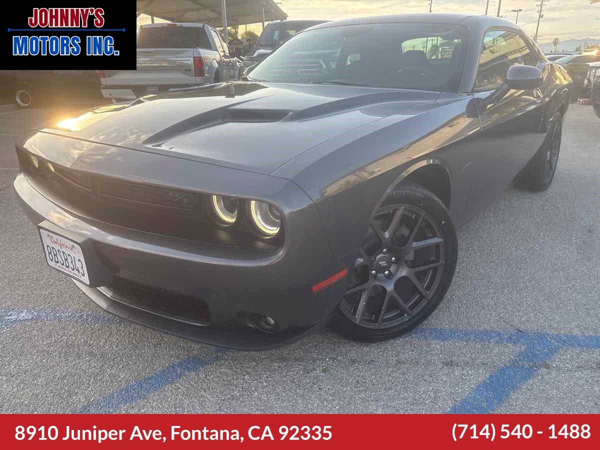 2018 Dodge Challenger R/T's photo