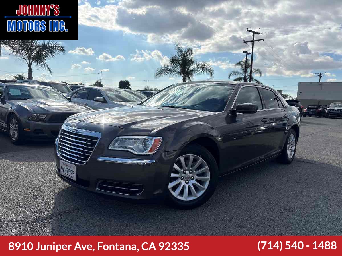 2014 Chrysler 300's photo