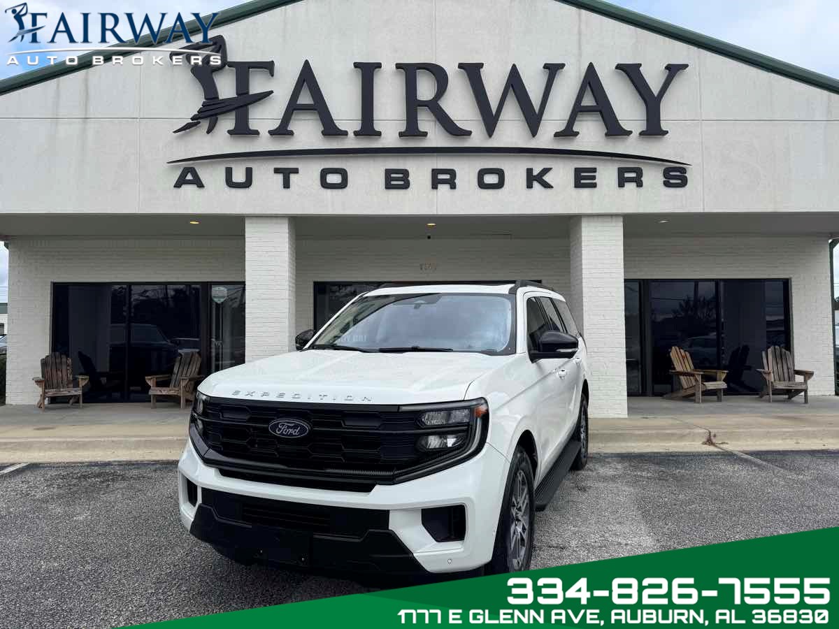 2025 Ford Expedition Active's photo