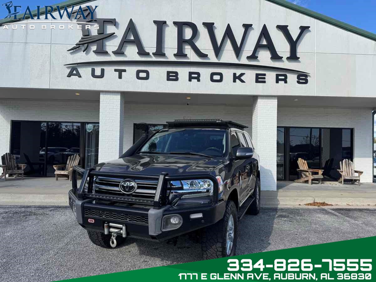 2021 Toyota Land Cruiser Base's photo