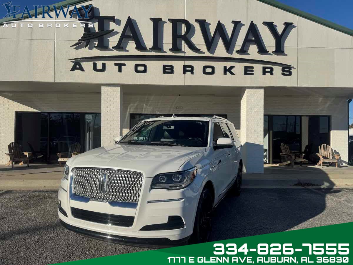 2023 Lincoln Navigator Reserve's photo